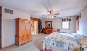 30049 Sunnyside Ct, Arkansas City, KS 67005