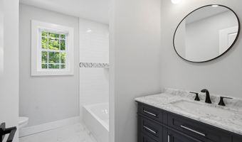 125 PENNSYLVANIA, Barnegat, NJ 08005