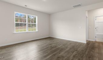 971 Misty Creek Dr, Aberdeen, NC 28315