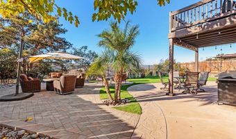 478 Shadow Tree Dr, Oceanside, CA 92058