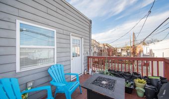 11 N EAST Ave, Baltimore, MD 21224