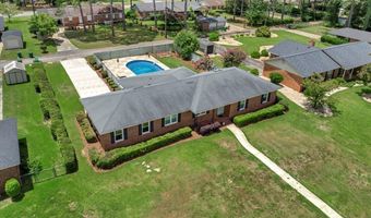 2312 Meadow Brook Ln, Albany, GA 31707