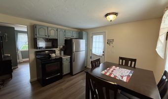 7 Willow St, Allenstown, NH 03275