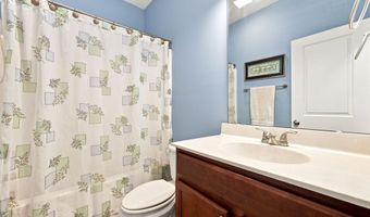 4401 Bristlecone Dr, Ayden, NC 28513