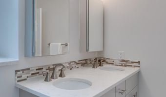 2657 CARROLLTON Rd, Annapolis, MD 21403