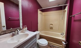 50 Holiday Ln, Standish, ME 04084