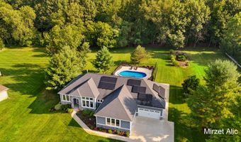 5220 Canyon River Dr NE, Ada, MI 49301
