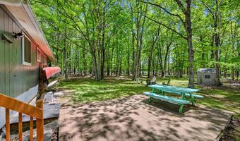 74 Beaver Dr, Albrightsville, PA 18210