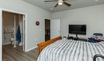 2820 NW 32nd Ln, Ankeny, IA 50023