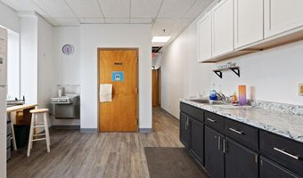 2 Bangor St, Augusta, ME 04330