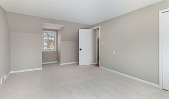 2690 Overridge Dr, Ann Arbor, MI 48104