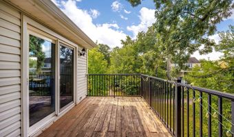 156 N BEDFORD St B, Arlington, VA 22201
