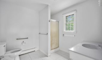 93 Harris Meadow Ln, Barnstable, MA 02630