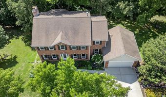 465 Redwood Forest Dr, Ballwin, MO 63021