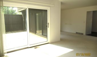 1 Westbury Ct, Ann Arbor, MI 48105