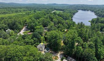 10 Belmont Dr, Barnstead, NH 03225