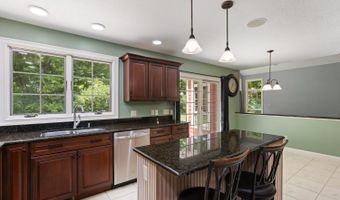 2850 Lee Marie Dr, Adrian, MI 49221