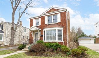 9 S Ridge Ave, Arlington Heights, IL 60005
