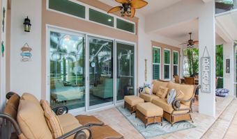 717 MANNS HARBOR Dr, Apollo Beach, FL 33572