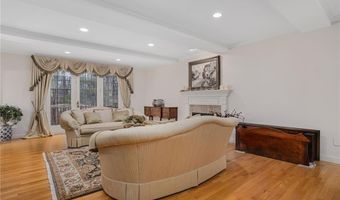 20 Bailey Blvd, East Greenwich, RI 02818