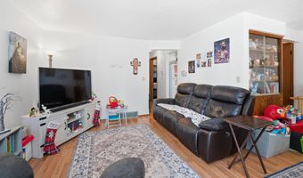 2325 N BALLARD Rd, Appleton, WI 54911