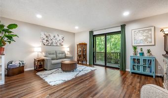 104 Clubhouse Dr, Bella Vista, AR 72715