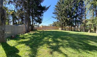 1247 Birchwood Dr, Hanover Twp., PA 18017