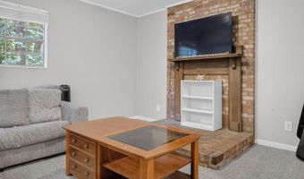1517 BURNHAM Rd, Anniston, AL 36206