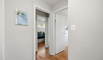 4512 MEDFORD Dr, Annandale, VA 22003