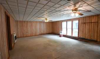 6610 6th Ave, Andover, OH 44003