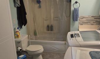 43 Catamount Hill Dr, Allenstown, NH 03275