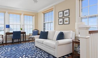 217 Hope St 1, Bristol, RI 02809