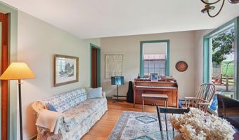 2473 Mt Hope Rd, Dodgeville, WI 53533