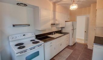 510 Summit St, Alton, IL 62002