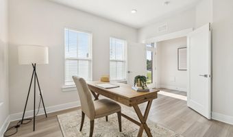 23162 HORSESHOE TRAIL Sq, Ashburn, VA 20148