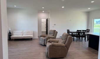 530 Jespersen Blvd, Akron, IA 51001