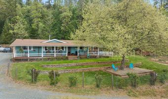 350 Reagor Ln, Cave Junction, OR 97523