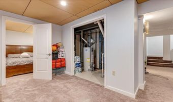 358 Lenape Trl, Allentown, PA 18104