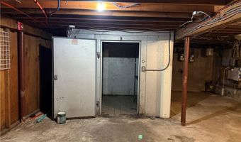 2160 Broad St, Cranston, RI 02905