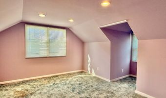 204 ADAMS Ave, Barrington, NJ 08007