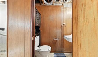9800 Ridgely Ln, Affton, MO 63123