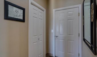 1700 Riverwood Dr, Bismarck, ND 58504