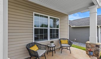 419 Highland Pointe Dr, Alto, GA 30510