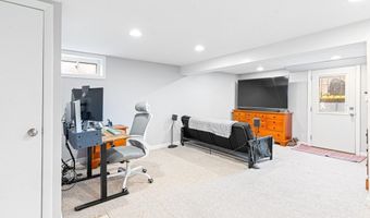 35 Woodbine St, Attleboro, MA 02703