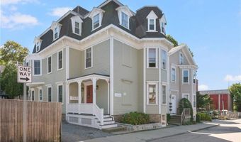 109 Church St 3, Newport, RI 02840