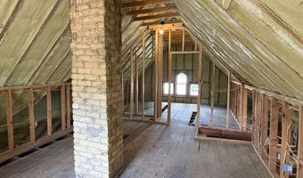 501 S DAKOTA St, Aberdeen, SD 57401
