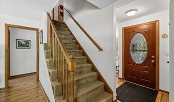 87 Woodhill Rd, Bow, NH 03304