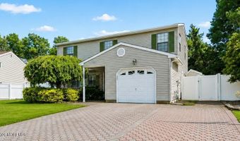 21 Deer Run Dr S, Barnegat, NJ 08005