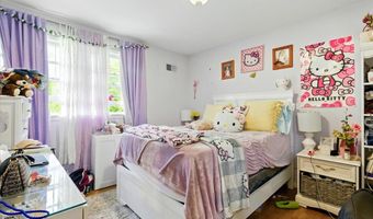 4108 WYNNWOOD Dr, Annandale, VA 22003