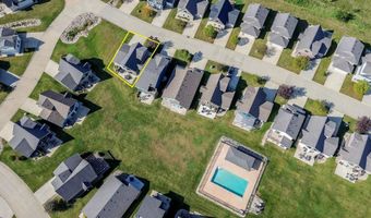 290 240th 104, Arnolds Park, IA 51331